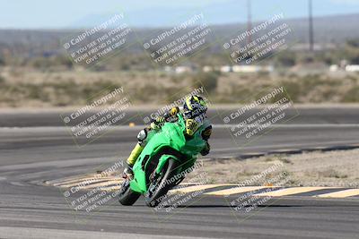 media/Jan-15-2026-Racers Edge (Thu) [[dfebeb70ab]]/3-B Group/Session 2 (Turn 11)/